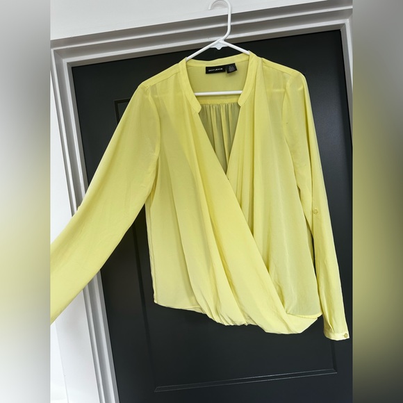 Light Yellow DKNY Blouse - Picture 2 of 6